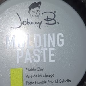 Molding paste